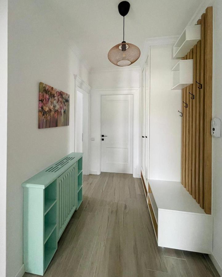 Apartament Crai Zărneşti Exteriör bild